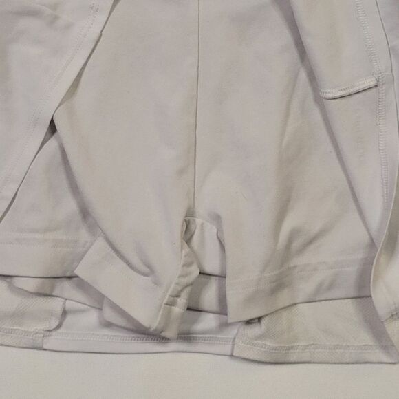 Adidas Climacool Women's White Skort - Picture 3 of 7